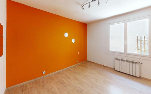 Maison à vendre    4 pièces • 162,98 m2 Trévoux