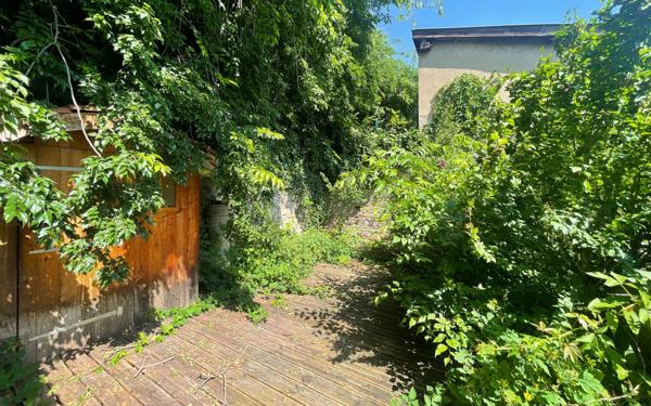 Maison à vendre    4 pièces • 162,98 m2 Trévoux