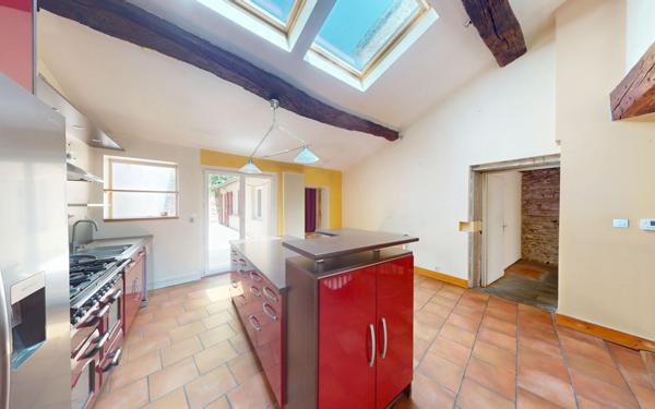 Maison à vendre    4 pièces • 162,98 m2 Trévoux