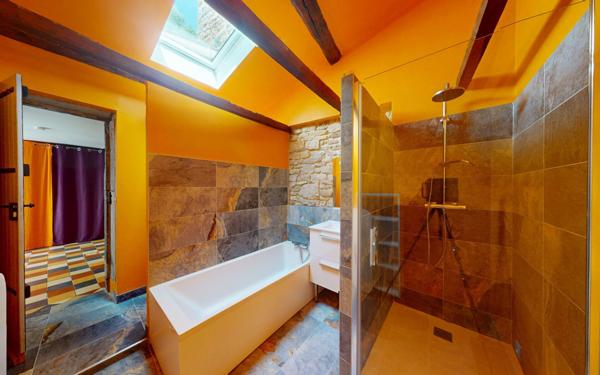 Maison à vendre    4 pièces • 162,98 m2 Trévoux