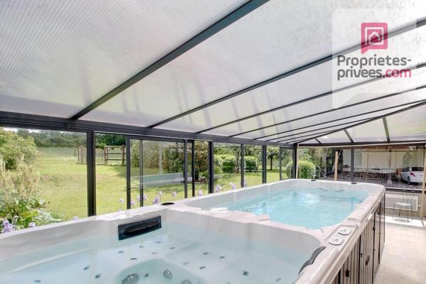 À vendre Propriété type longère + Maison d'amis ou Gîte, boxes à chevaux, dépendances, sur plus d'1 hectare  de terrain