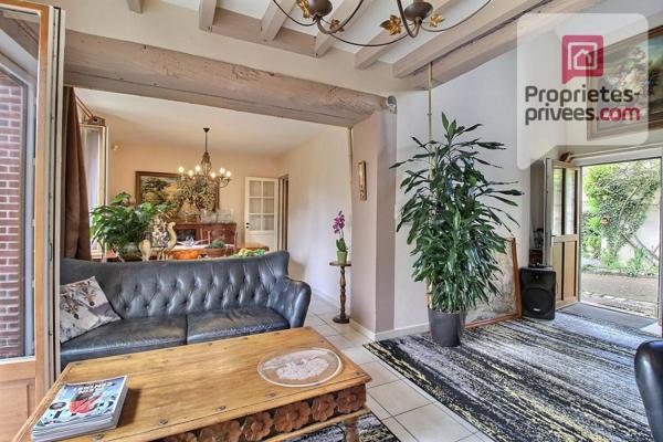 À vendre Propriété type longère + Maison d'amis ou Gîte, boxes à chevaux, dépendances, sur plus d'1 hectare  de terrain