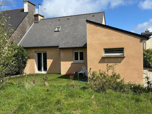 Maison à vendre à Lesneven dans le Finistère (29260), ref : 046/1921