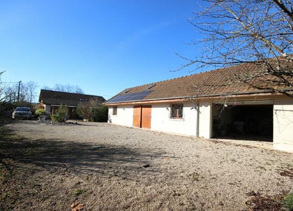 Maison à vendre    7 pièces •  Lescar