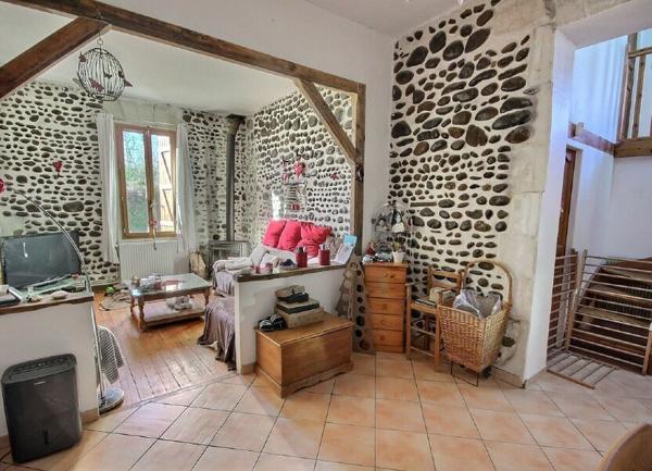 Maison à vendre    7 pièces •  Lescar