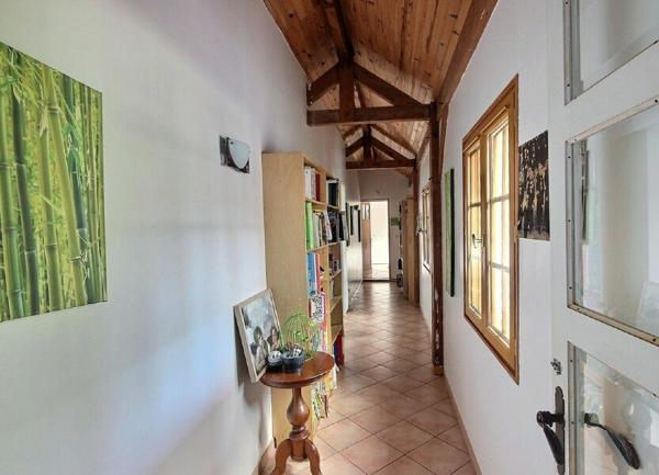 Maison à vendre    7 pièces •  Lescar