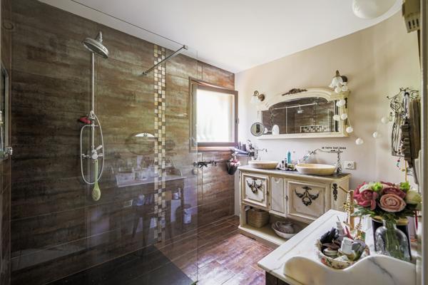 Maison/villa · Vente Vaulnaveys Le Haut (38410) 6 pièces · 132m²