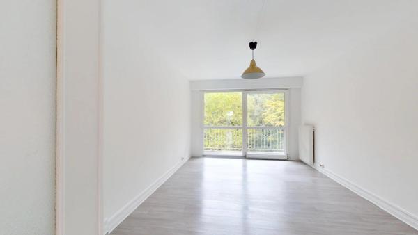 Location Appartement 3 pièces 62 m2 à Évry-Courcouronnes