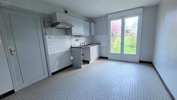 Maison à vendre à Romillé en Ille-et-Vilaine (35850), ref : 019/5507 MCB   
coeur de bourg