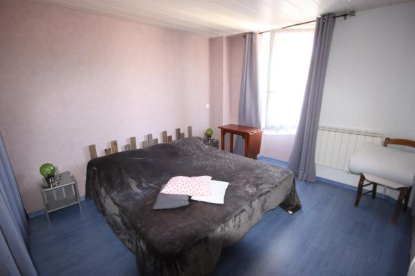 Maison à vendre 5 pièces ORDONNAZ (01)