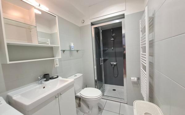 Immeuble à vendre    7 pièces • 130 m2 Le Croisic