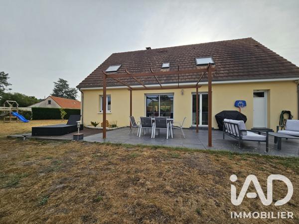 Maison à vendre 6 pièces 148 m² Le Breil-sur-Mérize