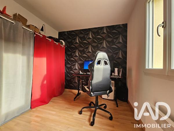 Maison à vendre 6 pièces 148 m² Le Breil-sur-Mérize