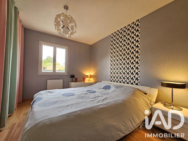 Maison à vendre 6 pièces 148 m² Le Breil-sur-Mérize