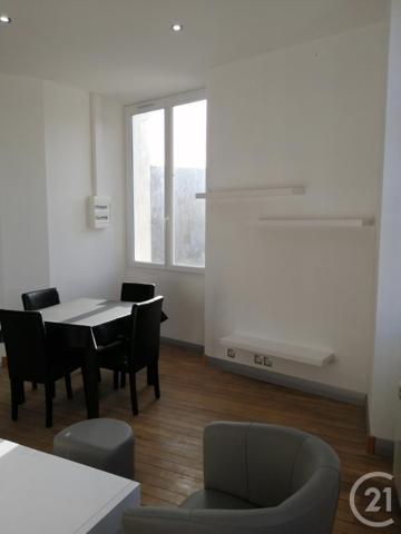 Immeuble à vendre  100 m2 LA CHATRE - 36