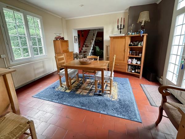 Malaunay Maison familiale 5 pièces - Terrain de 1800 m2