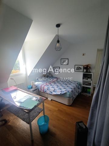 Maison à LAIGNE-EN-BELIN, 72220 - 7 pièces 157m²