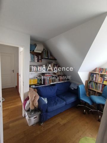 Maison à LAIGNE-EN-BELIN, 72220 - 7 pièces 157m²