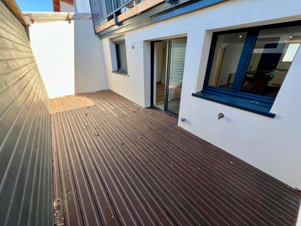 Appartement rénové 2 ch – Terrasse – 10 min mer – Les Sables-d'Olonne