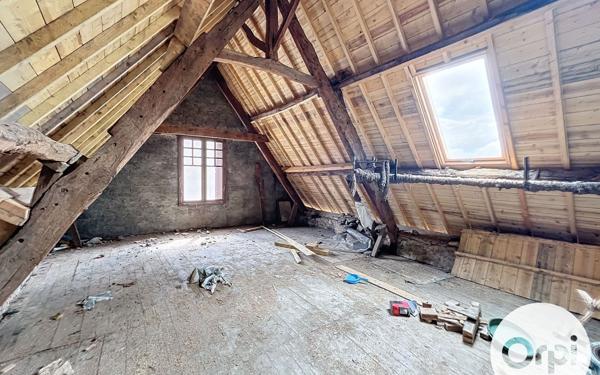 Maison à vendre    4 pièces •  Pluvigner