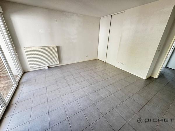 Appartement 3 pièces 60 m² CENON - 33150