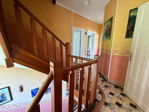SUR LES HAUTEURS DE NEUVES-MAISONS
