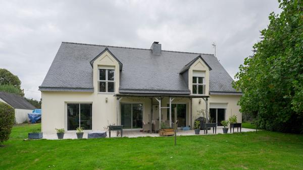 Maison Ploërmel 7 pièces 221 m2
