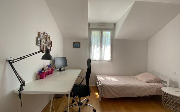 Appartement à louer    4 pièces •  La Rochelle
