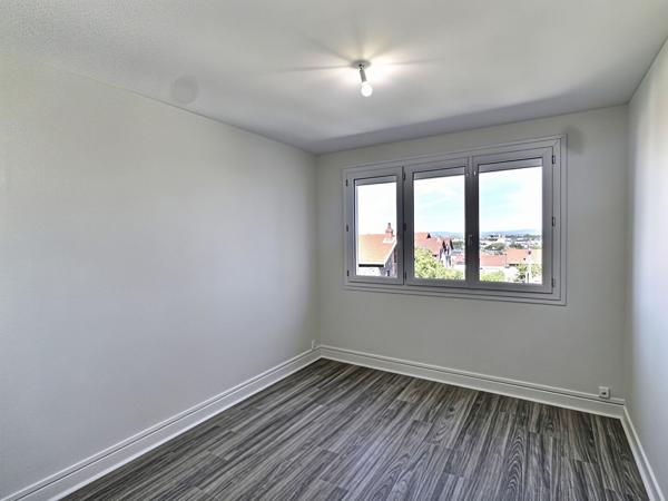 Appartement Clermont Ferrand 4 pièce(s) 85.57 m2