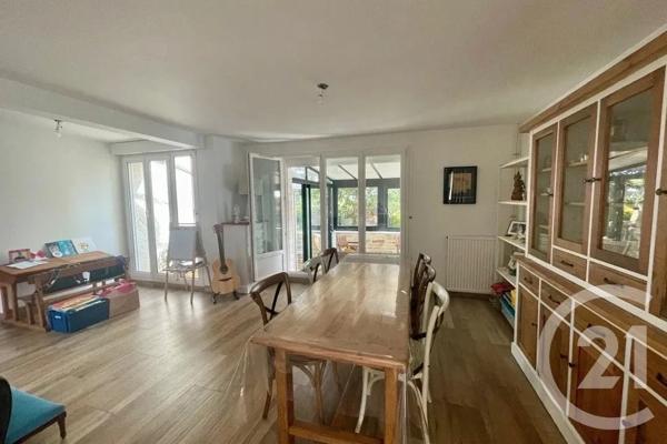 Maison à vendre  6 pièces - 134,90 m 2   ST AVE  - 56
