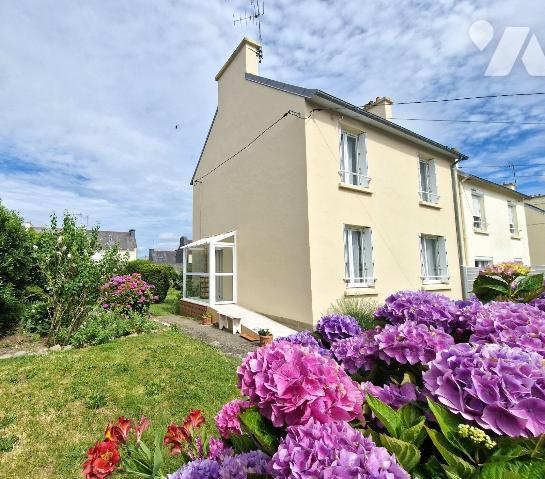 Maison à Vendre à Quimper, située au calme dans le quartier du Corniguel.
Coup de Coeur pour c...