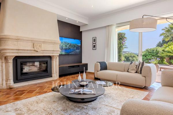 Superbe villa familiale au calme absolu avec vue village