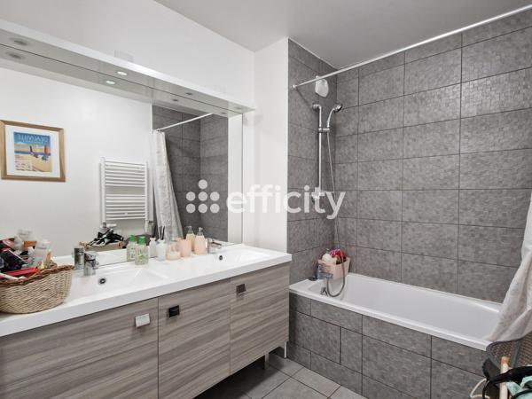 Appartement 4 pièces - 90 m² Exclusivité efficity