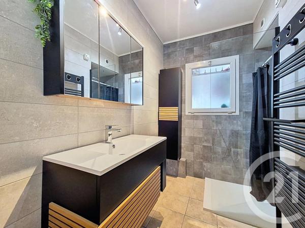 Maison à vendre  5 pièces - 164,96 m2 VILLENEUVE LOUBET - 06