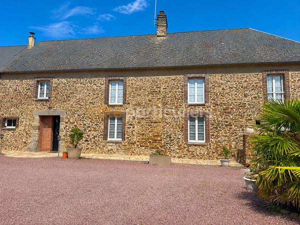 Vente
                Maison153,5 m² - 6 Pièces -
                    QUIBOU (50750)