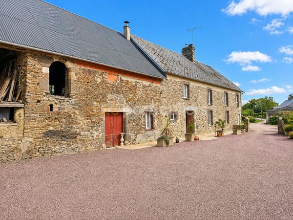 Vente
                Maison153,5 m² - 6 Pièces -
                    QUIBOU (50750)