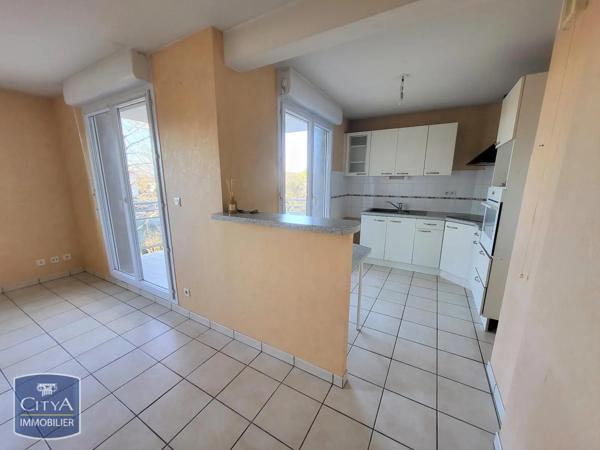 Appartement à louer 3 pièces 66.15m² Clermont-Ferrand (63000)