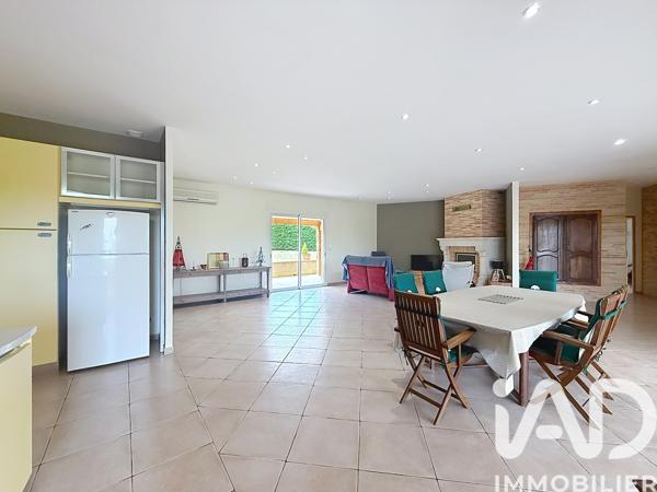 Maison à vendre 5 pièces 185 m² Beaumont-de-Lomagne