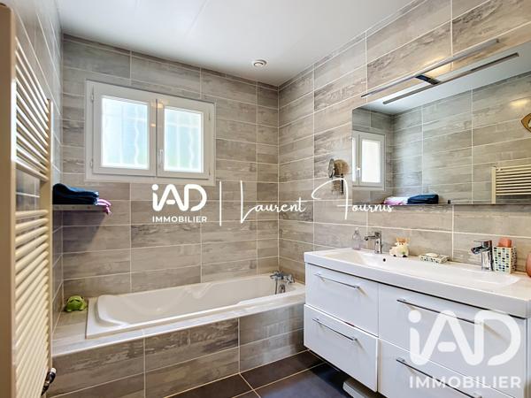 Maison à vendre 4 pièces 114 m² Balaruc-les-Bains