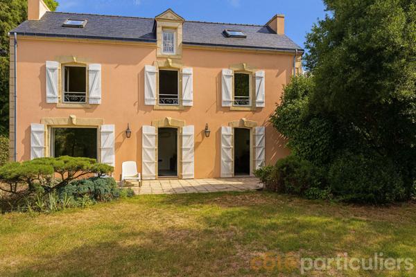 Vente Maison250 m² - 8 Pièces - LANGUIDIC (56440)