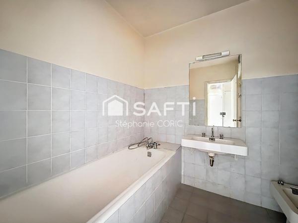 REPUBLIQUE / POINT DU JOUR - APPARTEMENT FAMILIAL 4 PIECES - 90 m² - 3 CHAMBRES