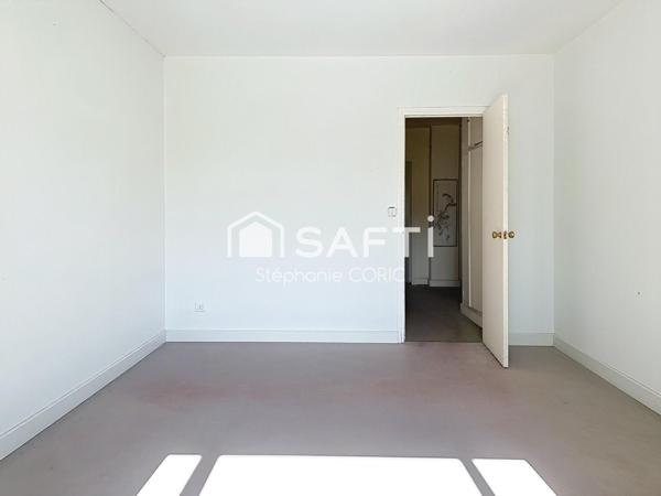 REPUBLIQUE / POINT DU JOUR - APPARTEMENT FAMILIAL 4 PIECES - 90 m² - 3 CHAMBRES