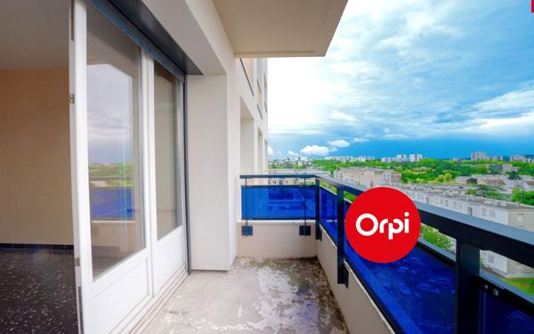 Appartement à vendre    2 pièces • 48 m2 Saint-Priest