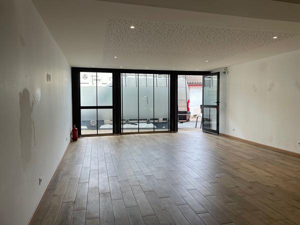 Murs bureau commerce