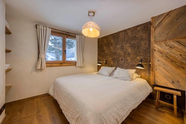 Chalet de luxe rénové – Accès direct aux pistes de ski à LA CLUSAZ (74)