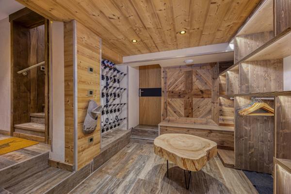 Chalet de luxe rénové – Accès direct aux pistes de ski à LA CLUSAZ (74)