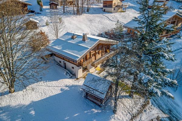 Chalet de luxe rénové – Accès direct aux pistes de ski à LA CLUSAZ (74)