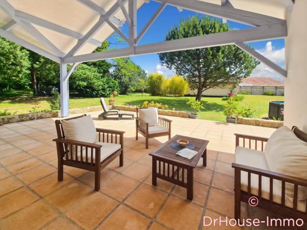 Maison à vendre 7 pièces de 225 m²