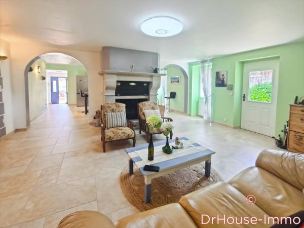 Maison à vendre 7 pièces de 225 m²