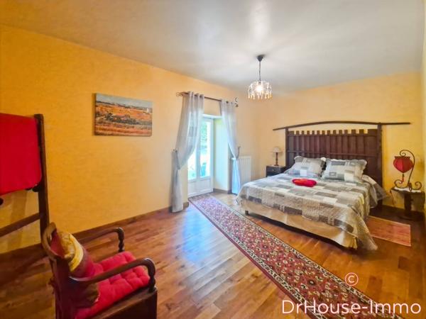 Maison à vendre 7 pièces de 225 m²